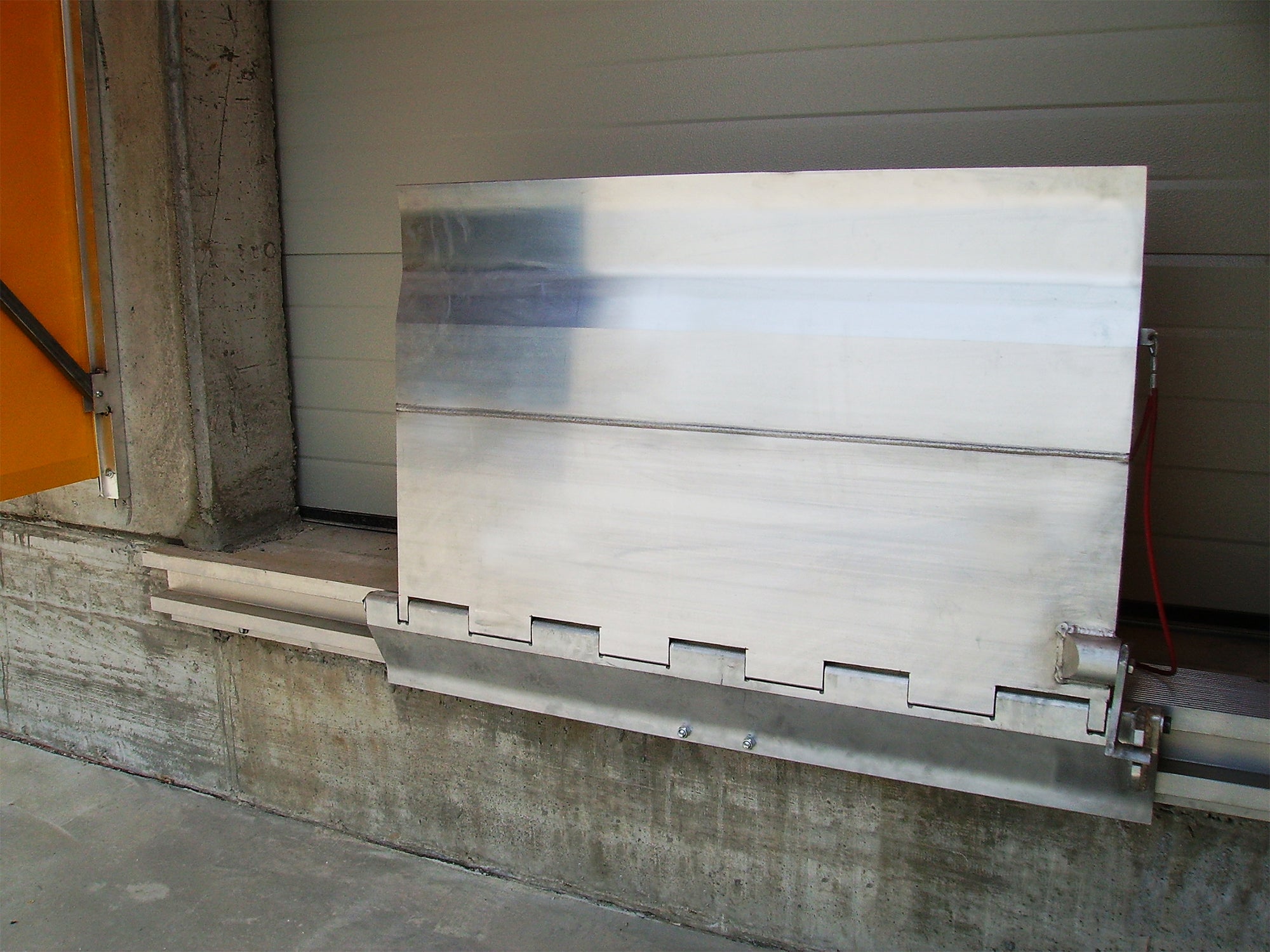 ES - SLIDING RAMP WITH BALL BEARING SYSTEM – TM PEDANE