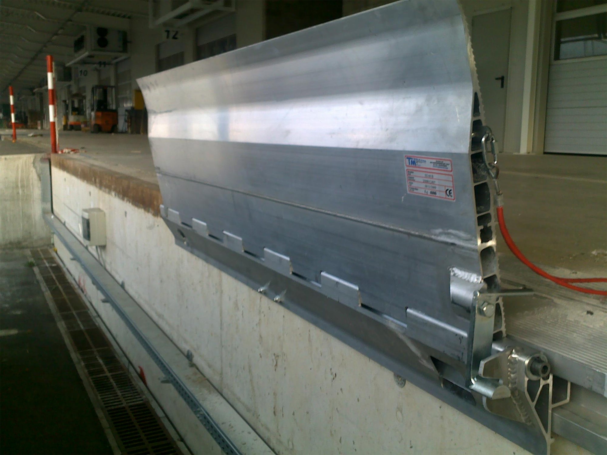 ES - SLIDING RAMP WITH BALL BEARING SYSTEM – TM PEDANE